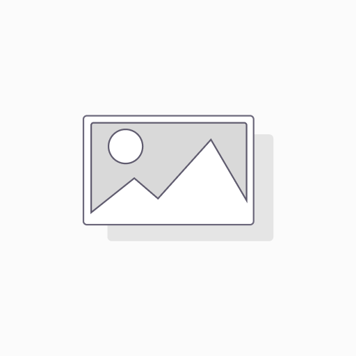 [M8] M8 — Menü Kyoto — 8 x Thunfisch Maki, 8 x Lachs Maki, 8 x Inside out California und Sesam D, K